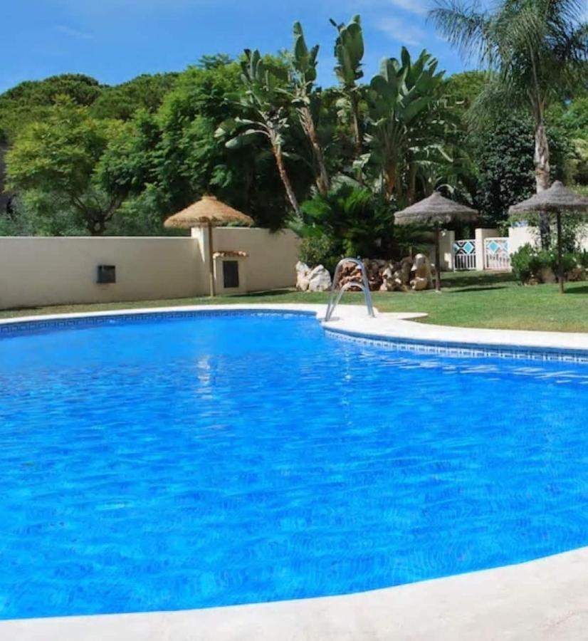 Arena Carpe Diem Marbella Apartment Luaran gambar