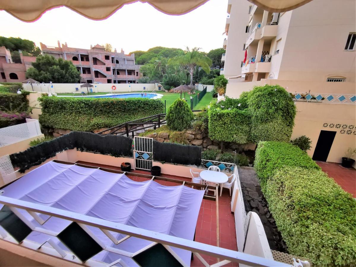 Arena Carpe Diem Marbella Apartment Luaran gambar